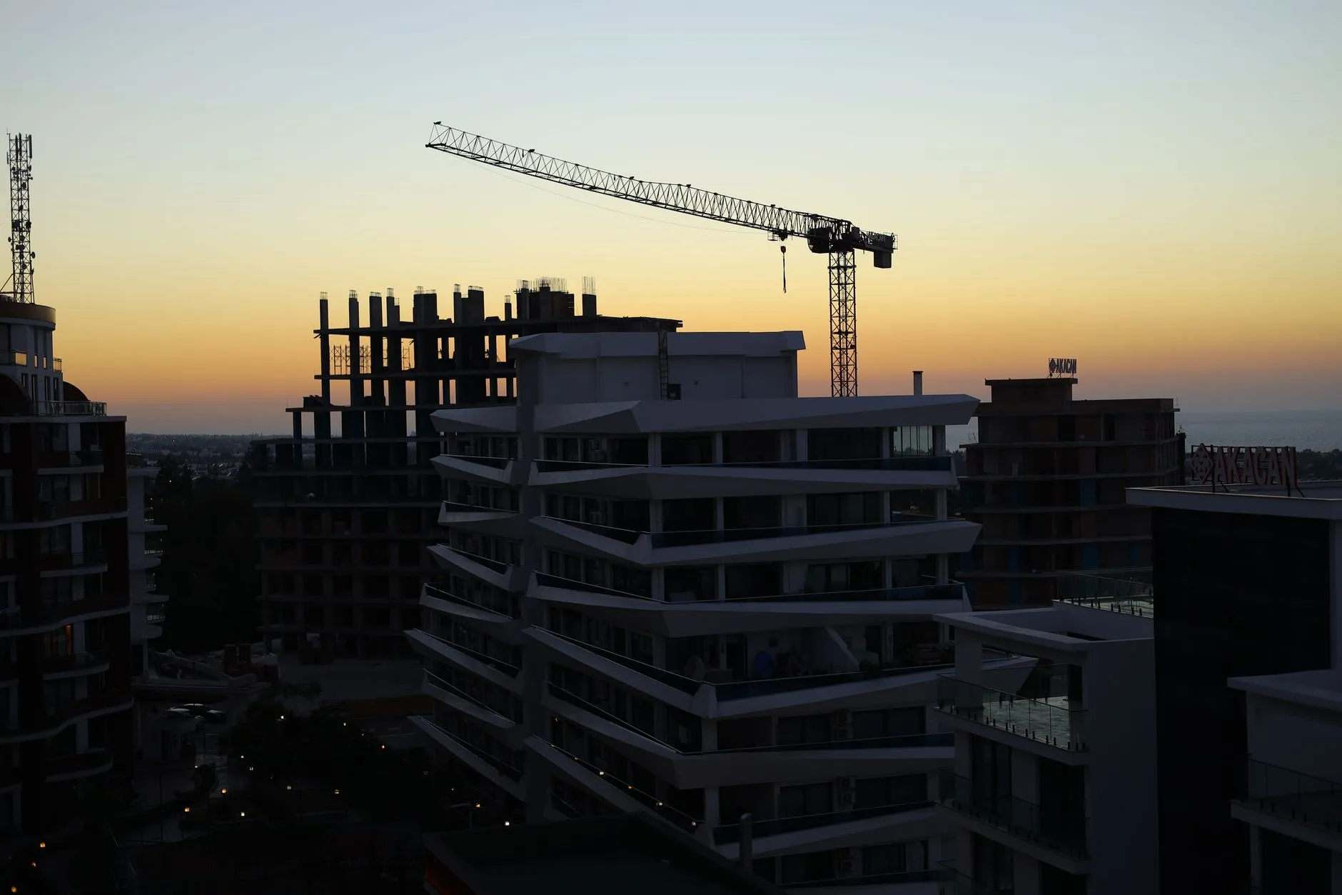福建企业级智慧商城系统选购对比：易秒智能与主流产品差异