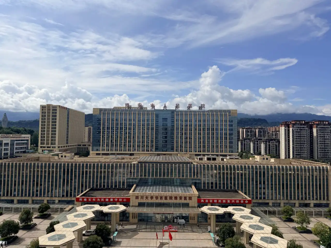 福建智能科技企业如何选择商城系统集成方案——易秒智能技术实践解析